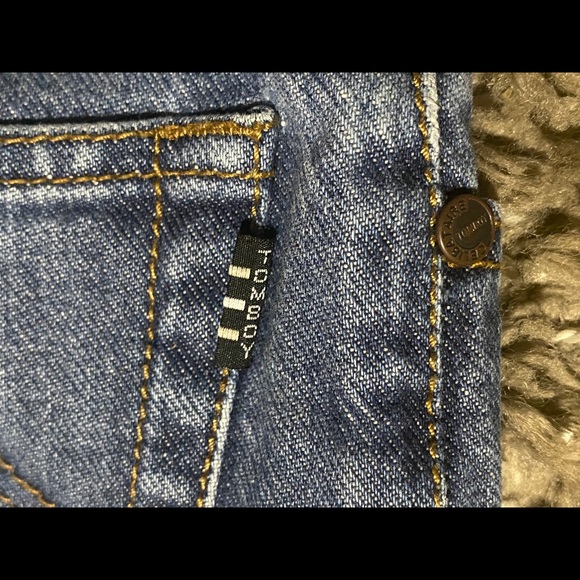 Tomboy Jeans size 28 - Picture 5 of 8